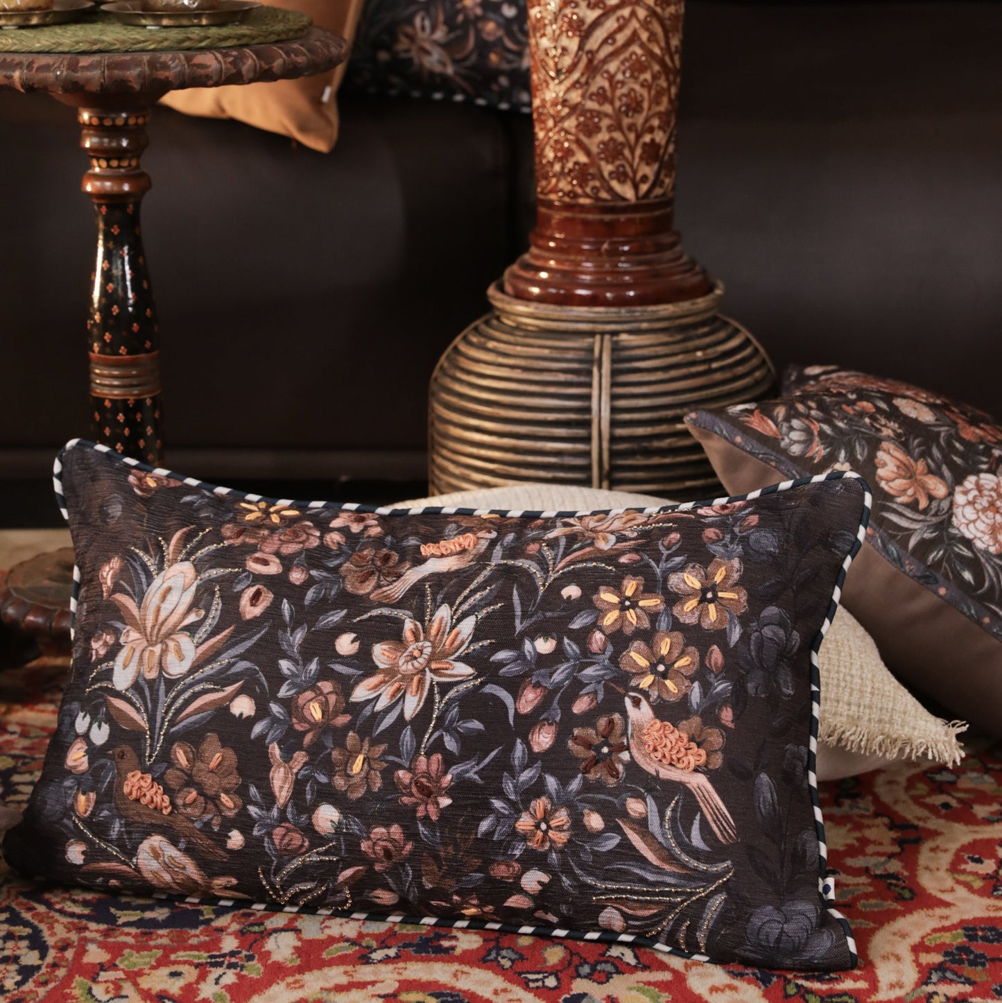 Waadi Chenille Cushion Cover