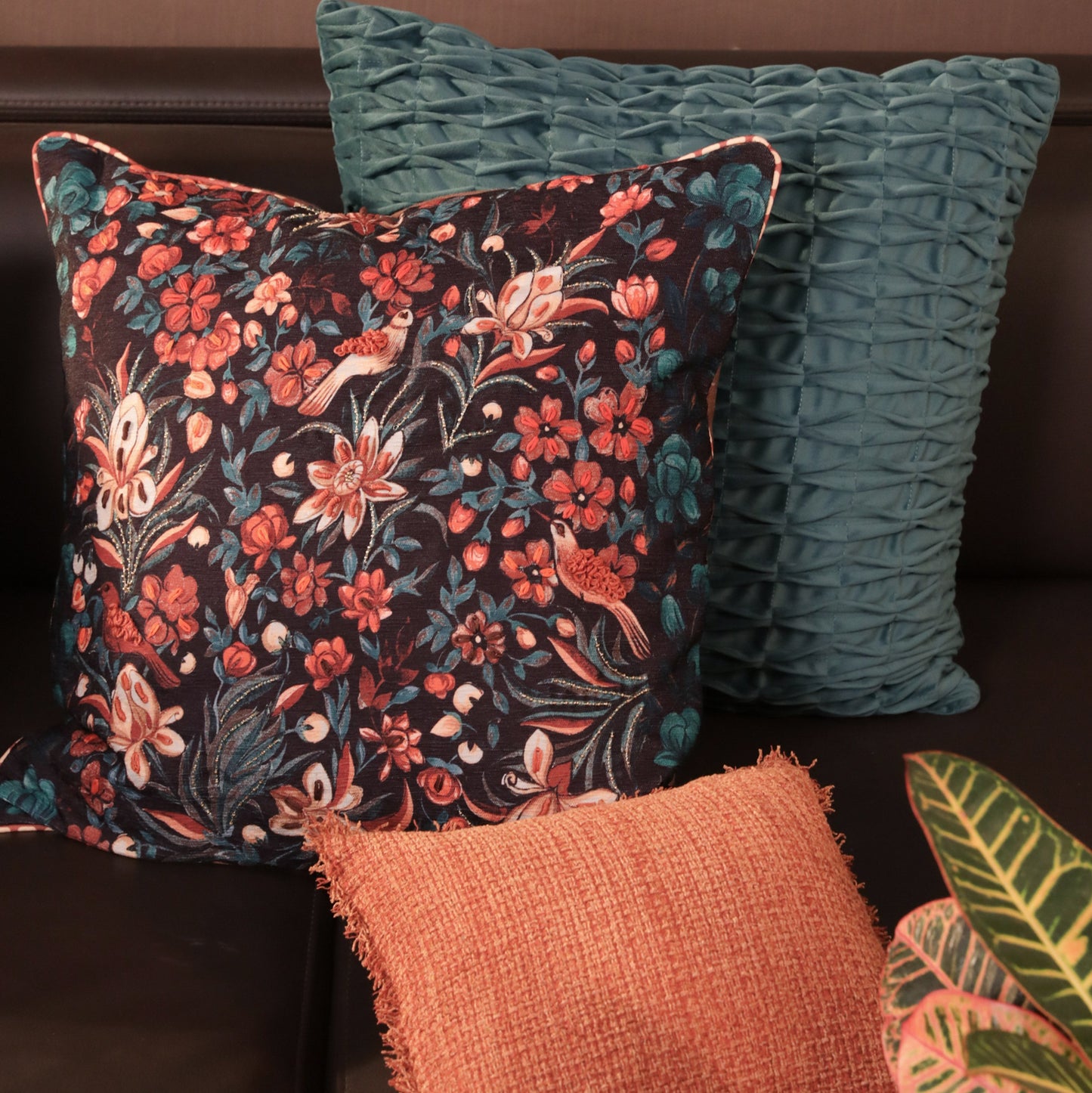 Waadi Chenille Cushion Cover