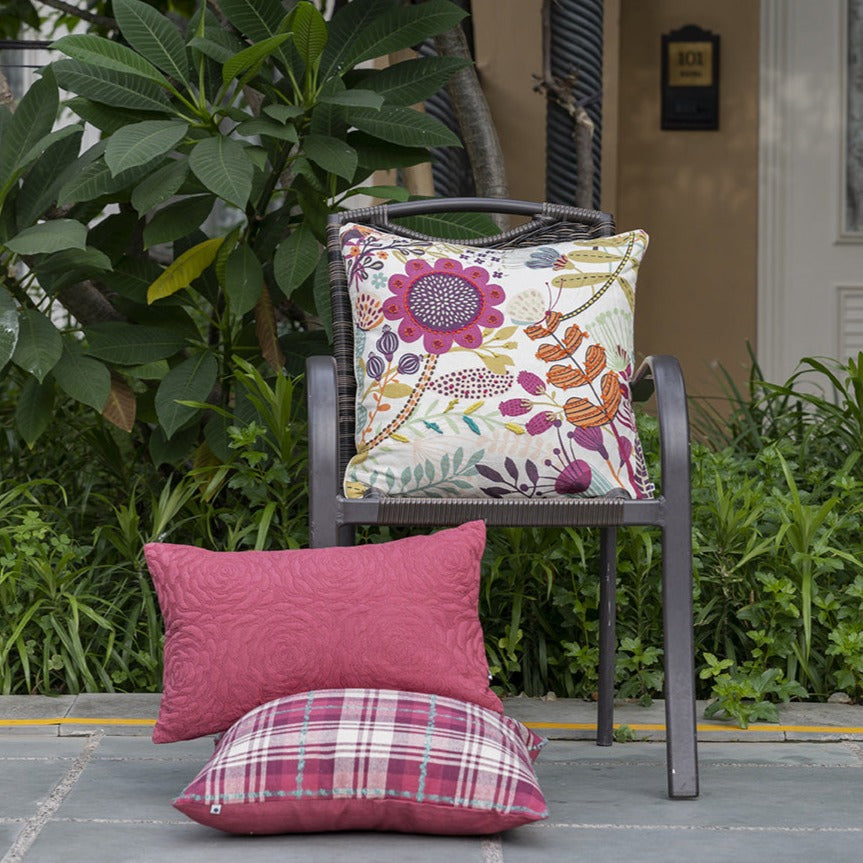 Garden of Isle Cushion Cover