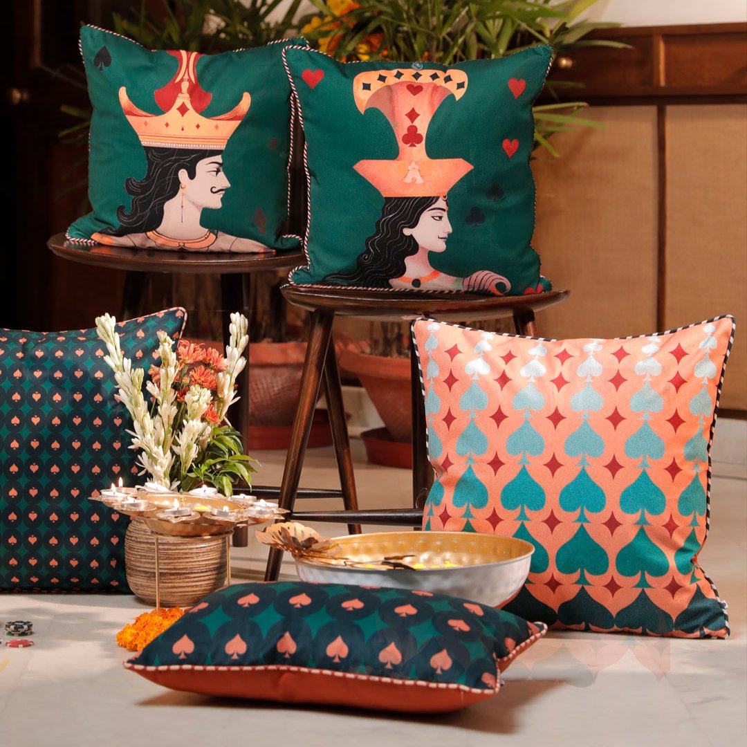 Spade Royale Velvet Cushion Cover