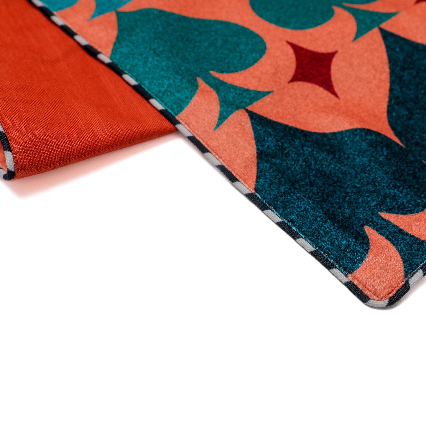 Spades 'n' Diamonds Table Runner
