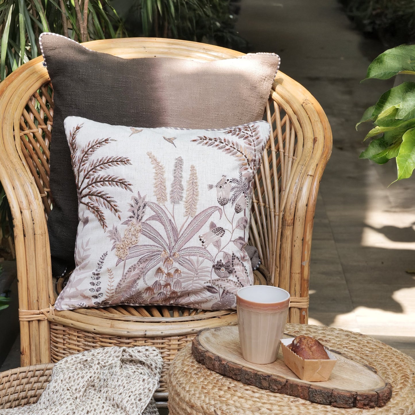 Eclipse Ombre Cushion