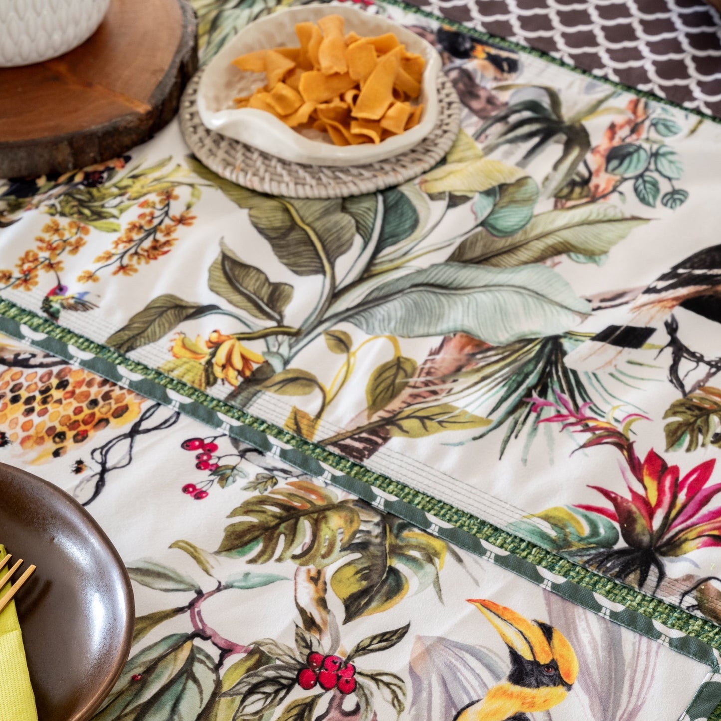 Tropical Toucan Breeze Runner