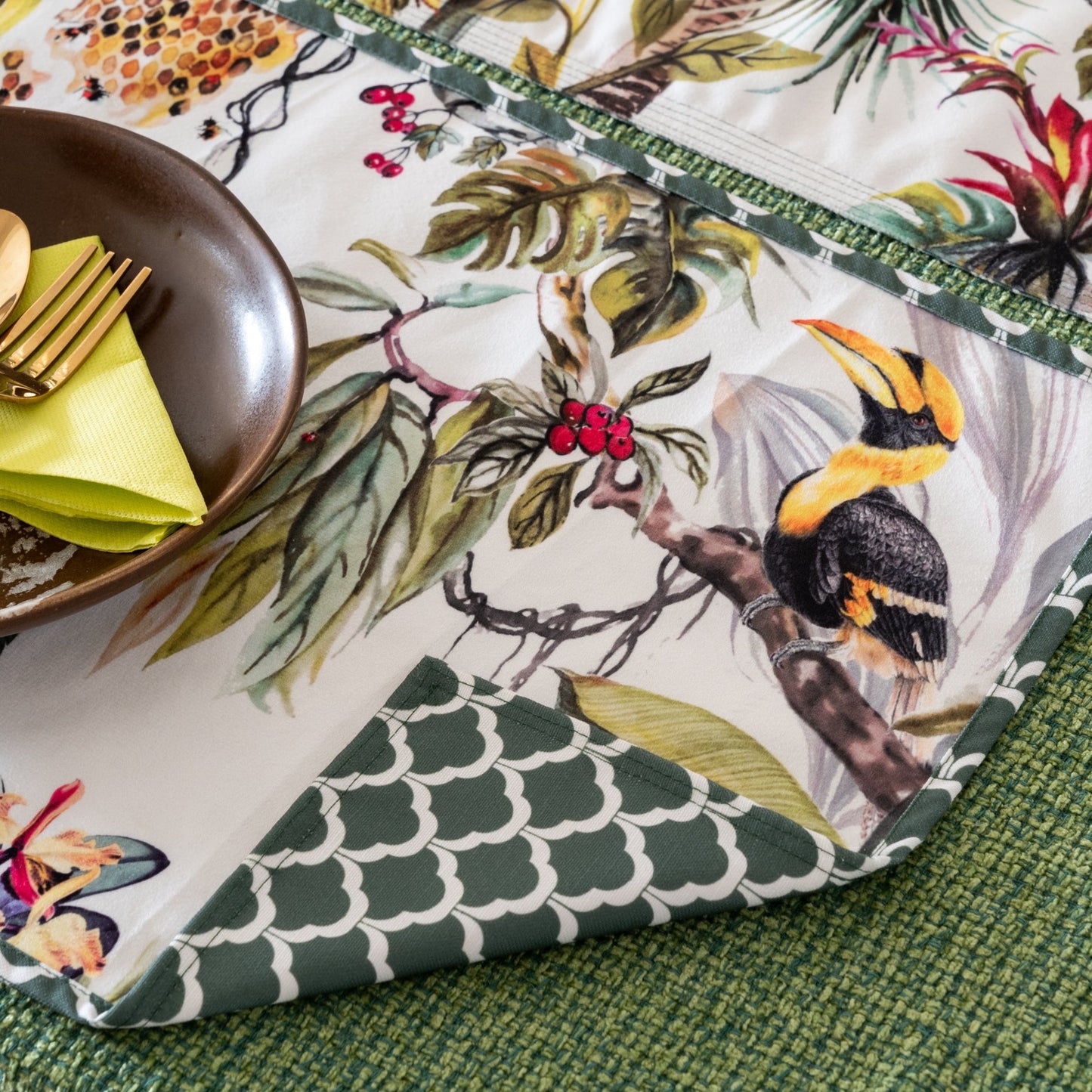 Tropical Harmony Table Mat