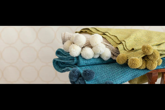 5 Tips To Style Your Throws Like A Pro