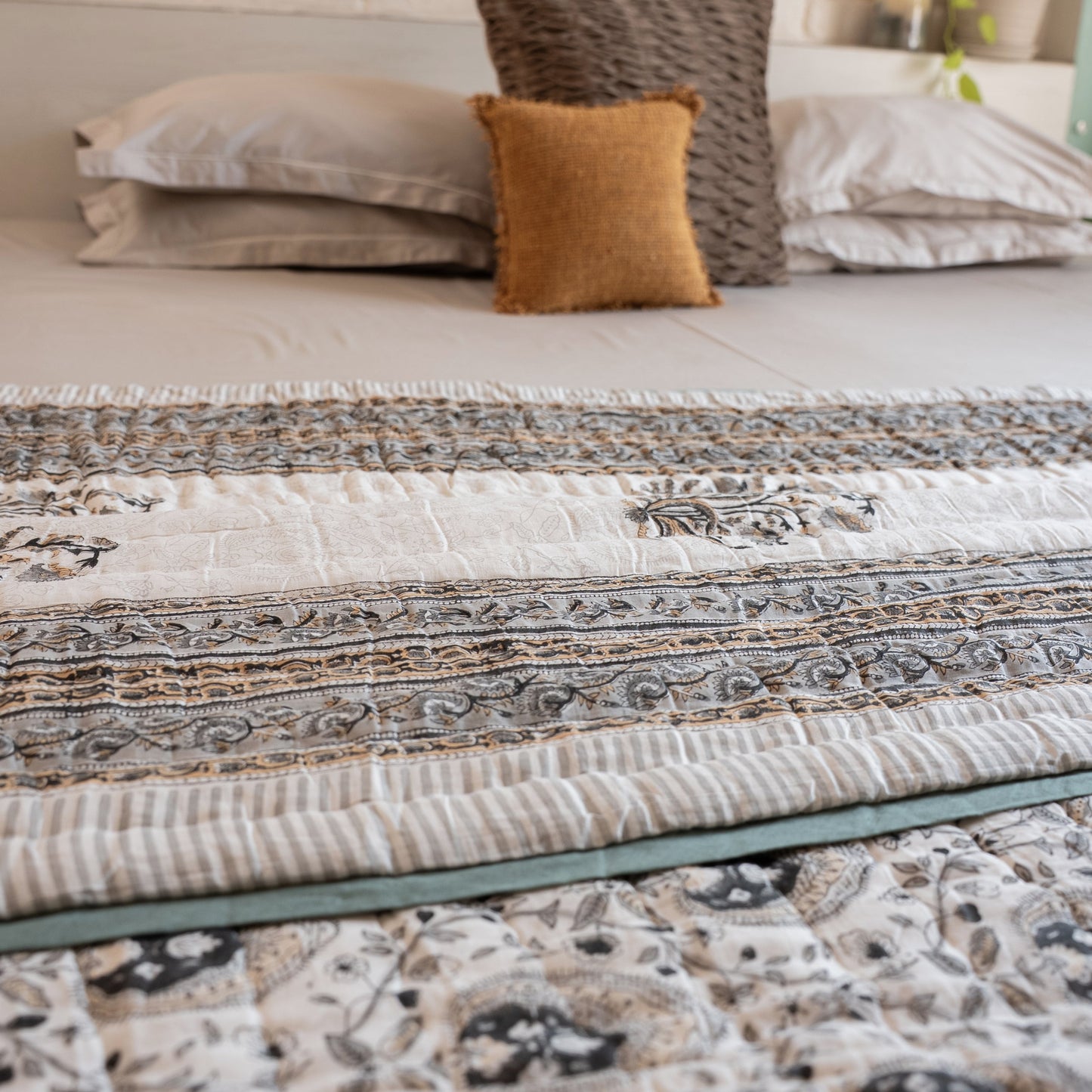 Grey Ivory Blossom Dohar