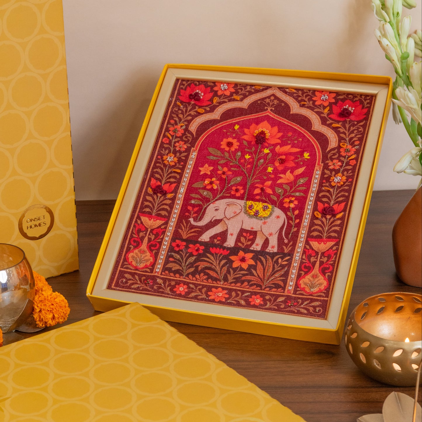 Royal Grace Wall Art