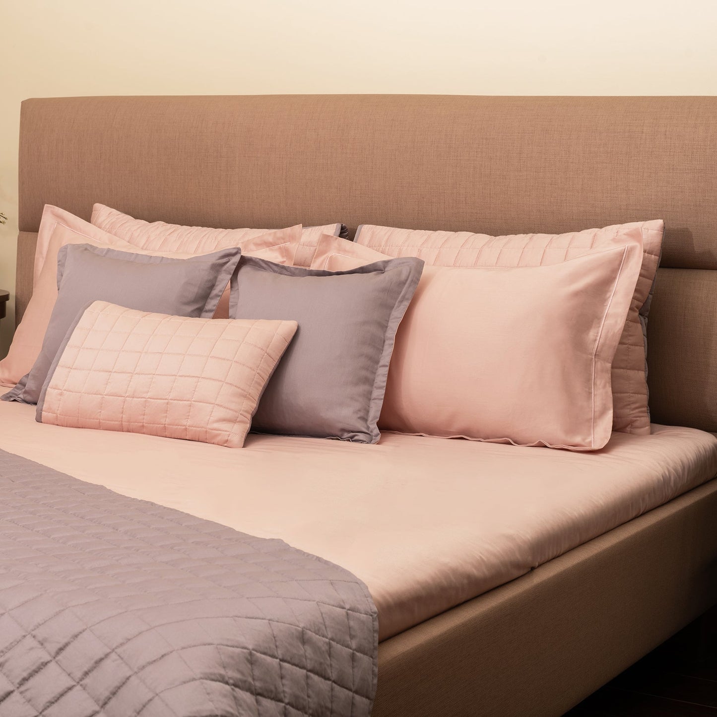 PInk/Plum Bedspread Set