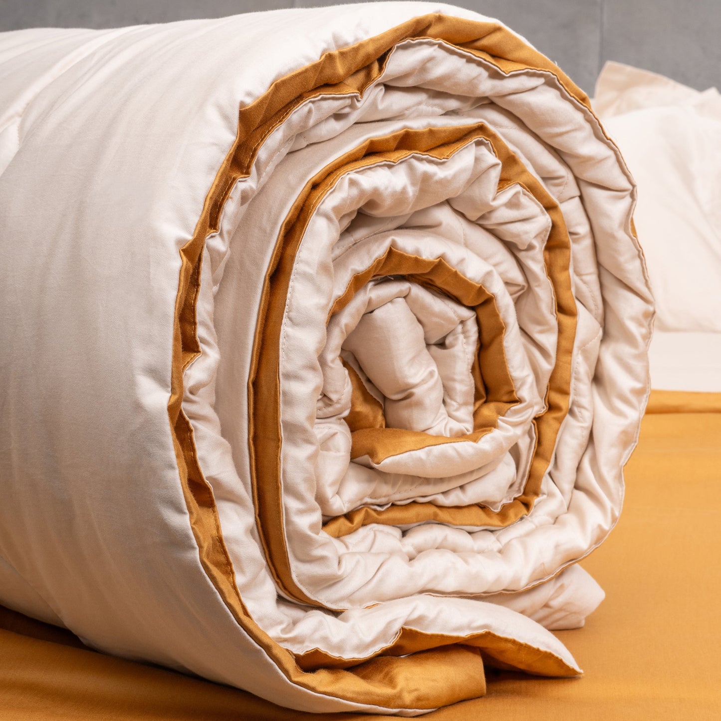 Desert Caramel & Champagne Sand Comforter