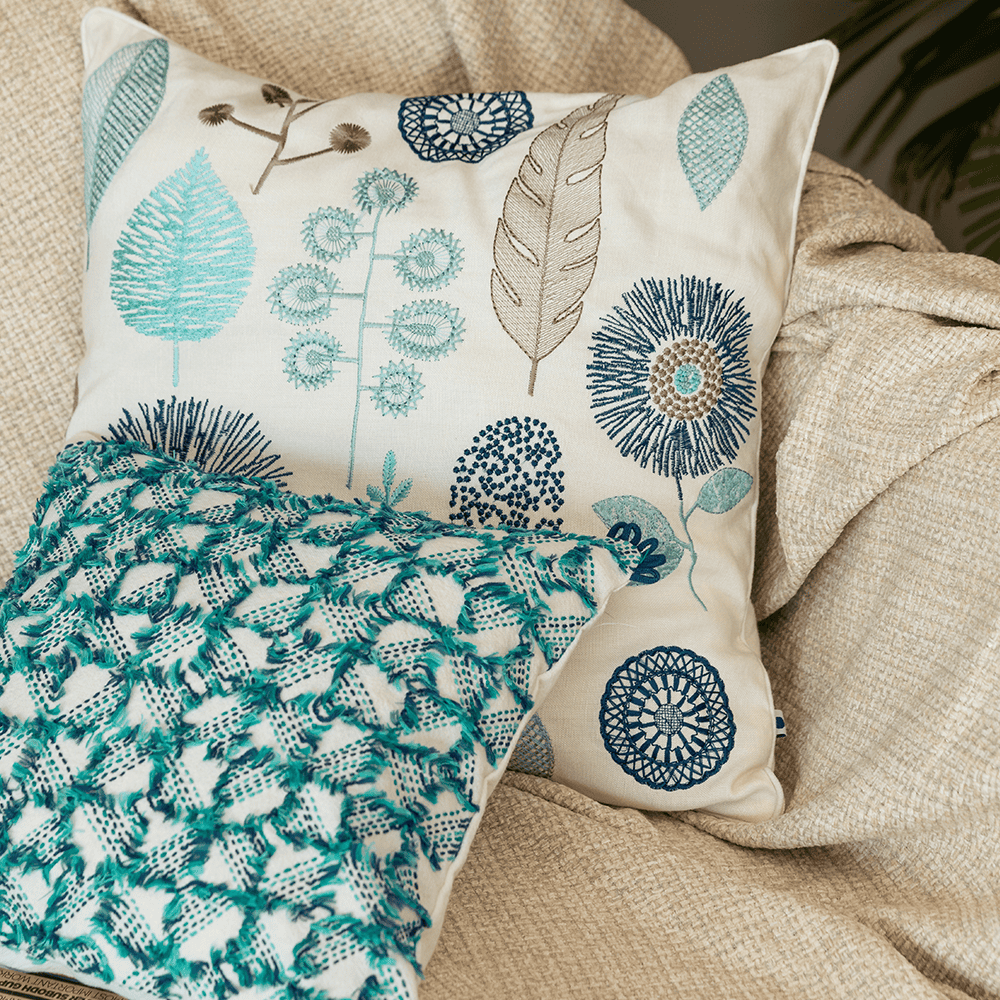 Ruffle Cushion Cover